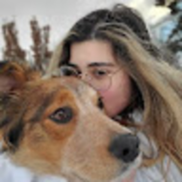 Meet your Posher, Monique - Picture 1 of 1